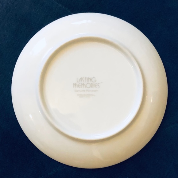 1976 Friends Porcelain Plate - Picture 4 of 4